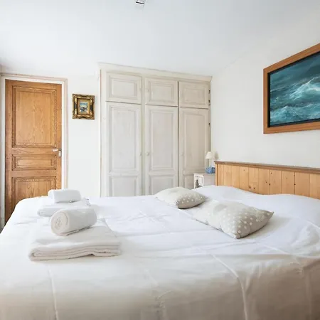 Maison Typique 'etrille' Proche Du Marche Et De La